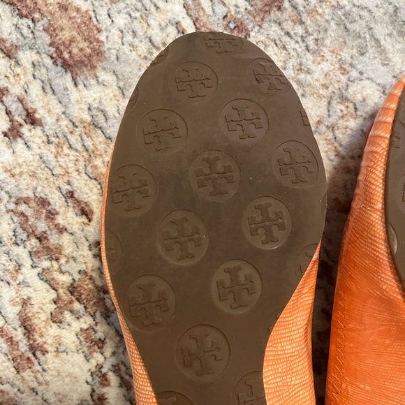 Tory Burch coral ballet flats | size 9 - Picture 3 of 6